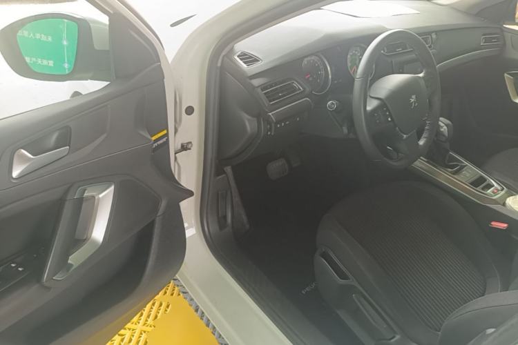 Used Peugeot 408 2014 1.8L Automatic Luxury Edition Driver Seat