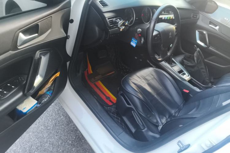 Used Peugeot 408 2014 1.8L Automatic Luxury Edition Driver Seat