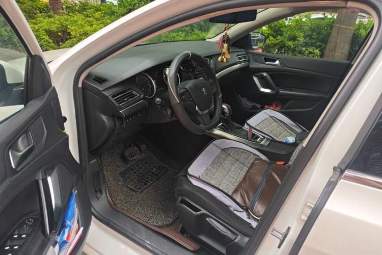 Used Peugeot 408 2014 1.8L Automatic Luxury Edition Driver Seat