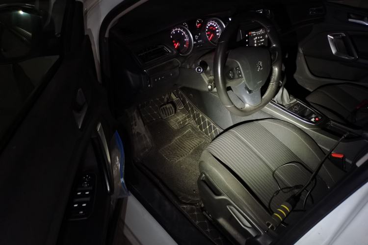 Used Peugeot 408 2014 1.8L Automatic Luxury Edition Driver Seat