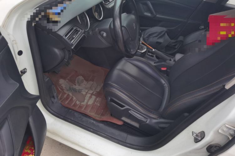 Used Peugeot 408 2014 1.8L Manual Leading Edition Driver Seat
