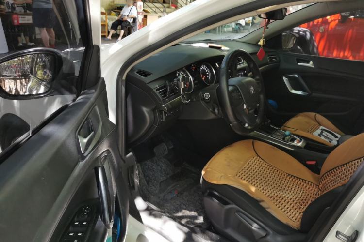 Used Peugeot 408 2014 1.8L Automatic Luxury Edition Driver Seat