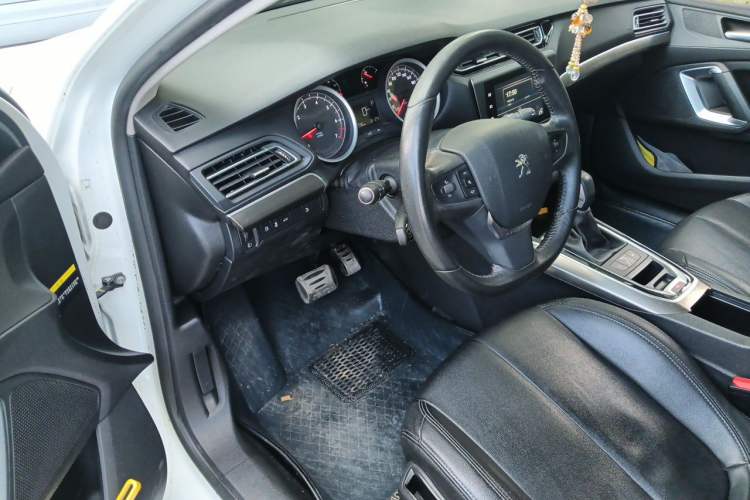 Used Peugeot 408 2014 1.8L Automatic Luxury Edition Driver Seat