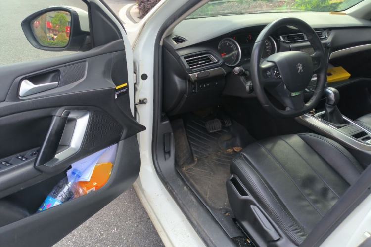 Used Peugeot 408 2014 1.8L Automatic Luxury Edition Driver Seat