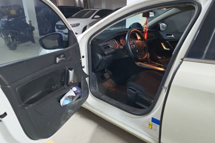 Used Peugeot 408 2014 1.8L Automatic Luxury Edition Driver Seat
