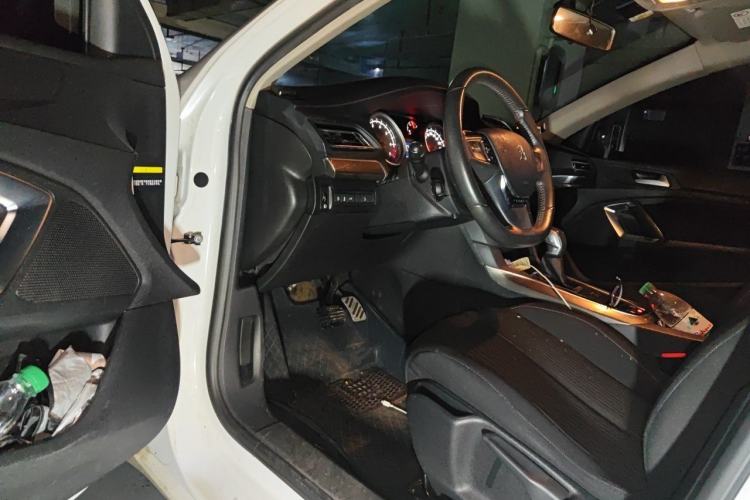 Used Peugeot 408 2014 1.8L Automatic Luxury Edition Driver Seat
