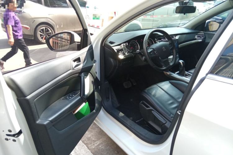 Used Peugeot 408 2014 1.8L Automatic Luxury Edition Driver Seat