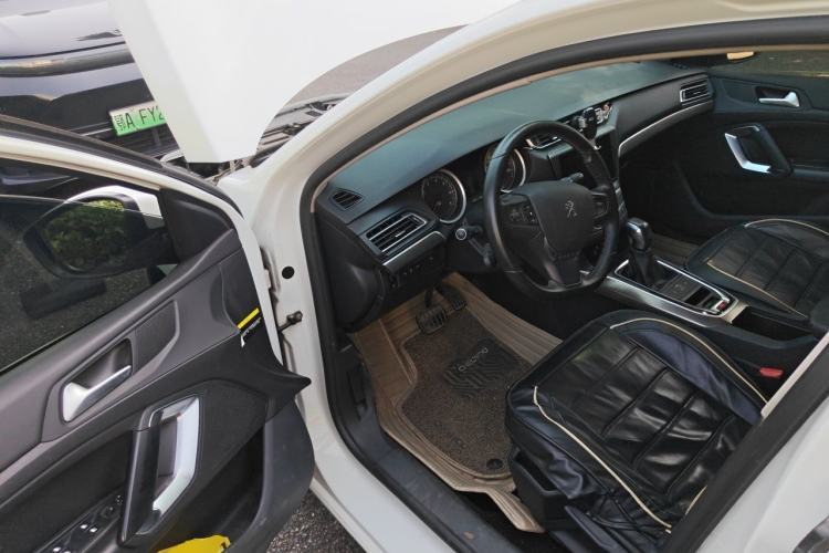 Used Peugeot 408 2014 1.8L Automatic Luxury Edition Driver Seat