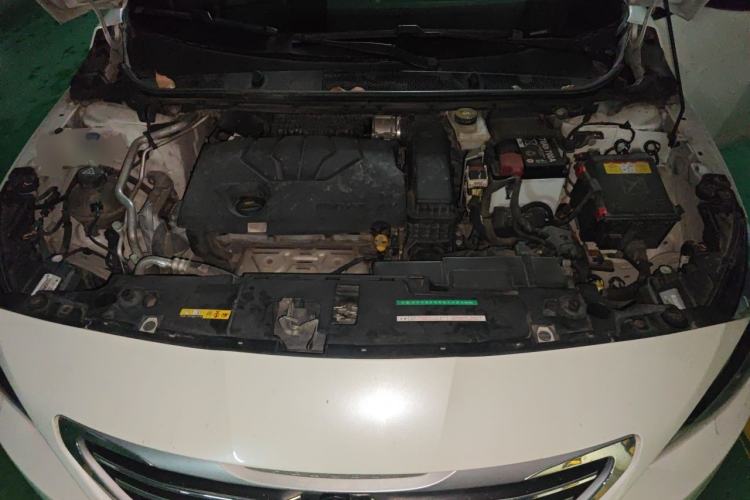 Used Peugeot 408 2014 1.8L Automatic Luxury Edition Engine Bay
