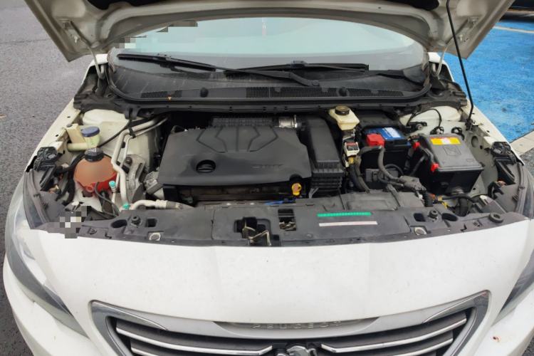 Used Peugeot 408 2014 1.8L Automatic Luxury Edition Engine Bay