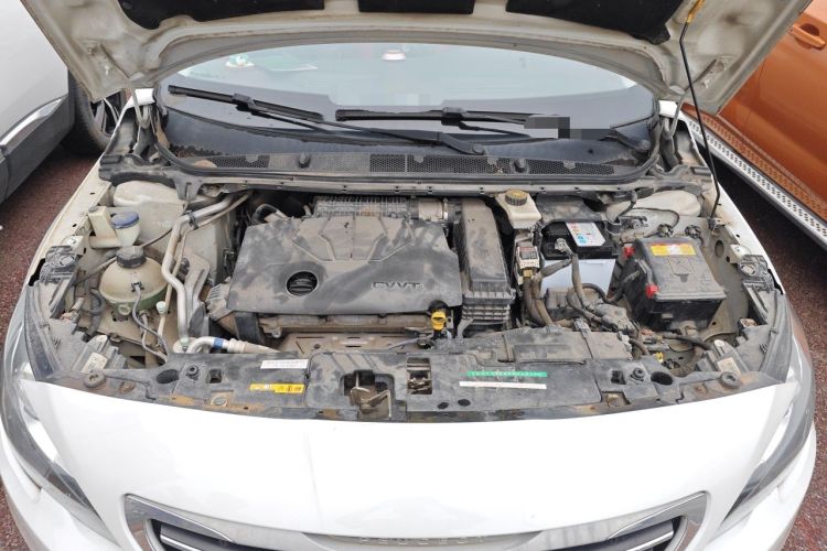 Used Peugeot 408 2014 1.8L Automatic Luxury Edition Engine Bay