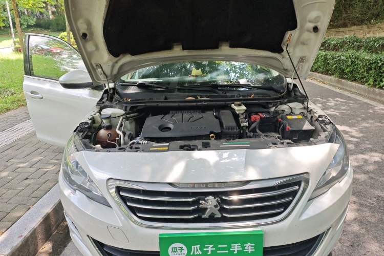 Used Peugeot 408 2014 1.8L Automatic Luxury Edition Engine Bay