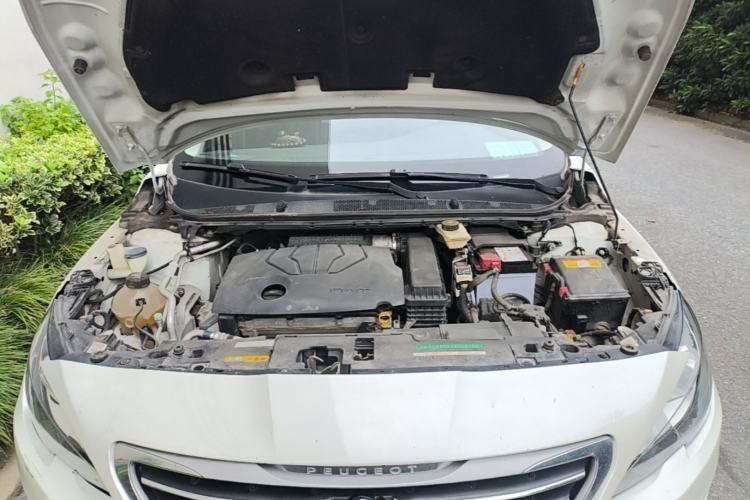 Used Peugeot 408 2014 1.8L Automatic Luxury Edition Engine Bay