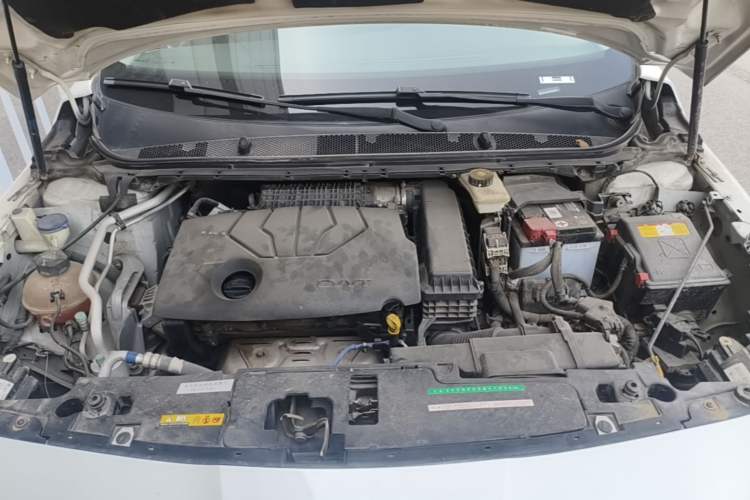 Used Peugeot 408 2014 1.8L Automatic Luxury Edition Engine Bay