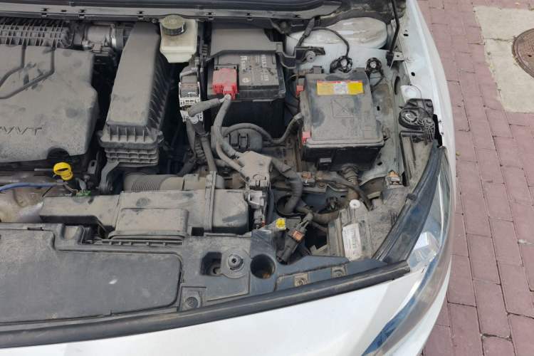 Used Peugeot 408 2014 1.8L Automatic Luxury Edition Engine Bay Left