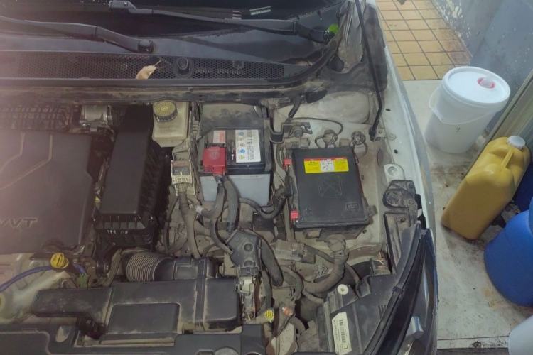 Used Peugeot 408 2014 1.8L Automatic Luxury Edition Engine Bay Left