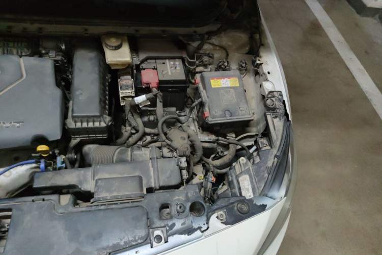 Used Peugeot 408 2014 1.8L Manual Leading Edition Engine Bay Left