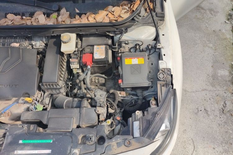 Used Peugeot 408 2014 1.8L Automatic Luxury Edition Engine Bay Left