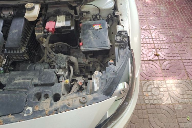 Used Peugeot 408 2014 1.8L Automatic Luxury Edition Engine Bay Left