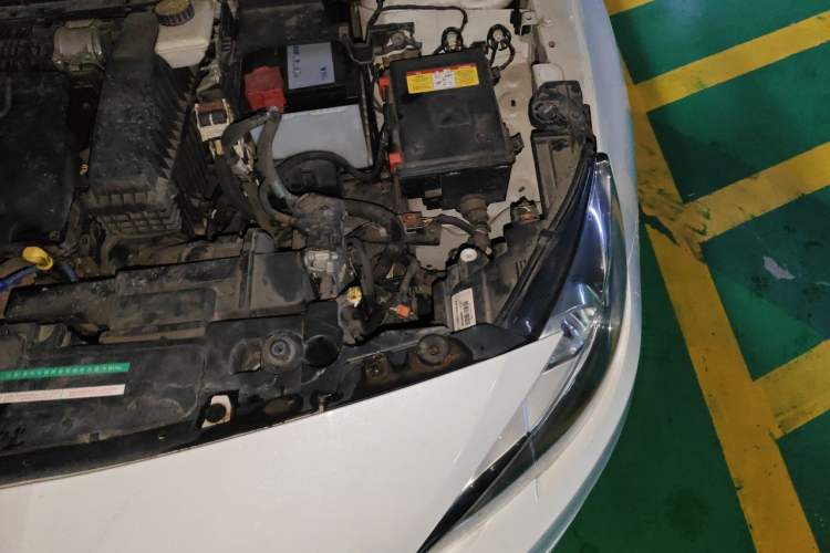 Used Peugeot 408 2014 1.8L Automatic Luxury Edition Engine Bay Left