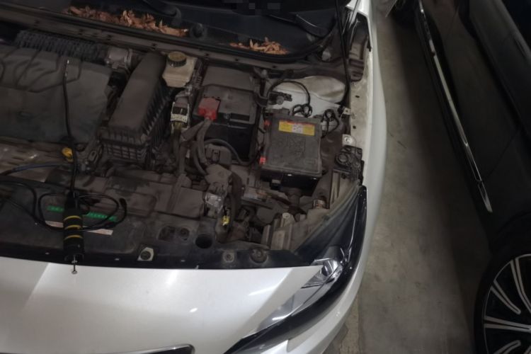 Used Peugeot 408 2014 1.8L Automatic Luxury Edition Engine Bay Left