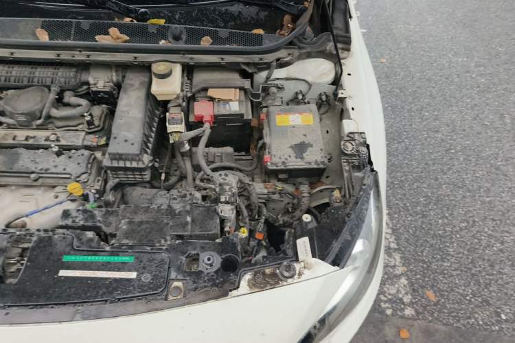 Used Peugeot 408 2014 1.8L Automatic Luxury Edition Engine Bay Left