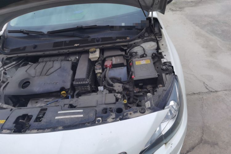 Used Peugeot 408 2014 1.8L Manual Leading Edition Engine Bay Left