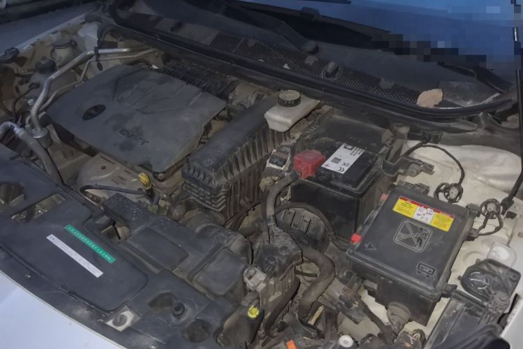 Used Peugeot 408 2014 1.8L Automatic Luxury Edition Engine Bay Left