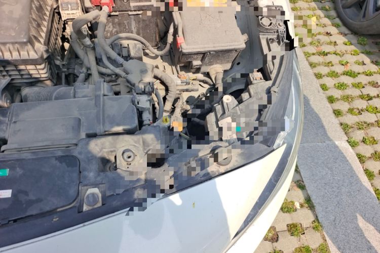 Used Peugeot 408 2014 1.8L Automatic Luxury Edition Engine Bay Left