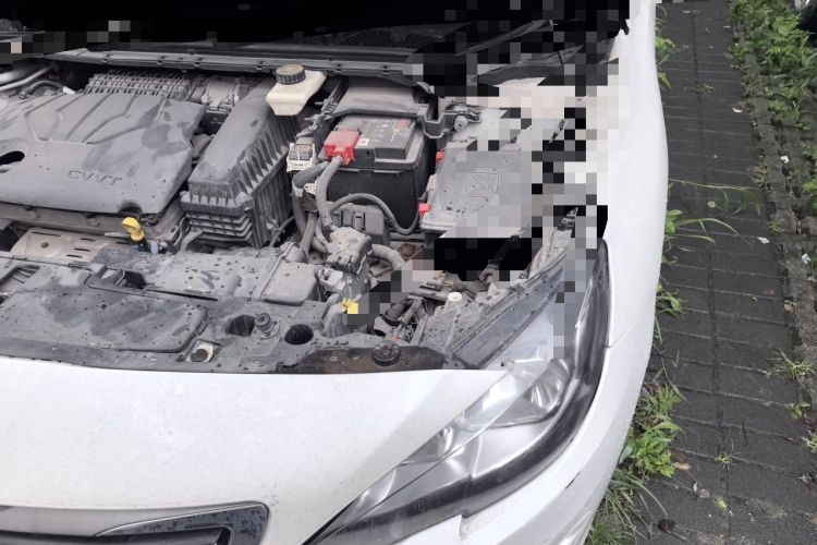 Used Peugeot 408 2014 1.8L Automatic Luxury Edition Engine Bay Left