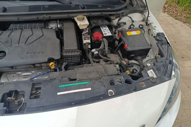 Used Peugeot 408 2014 1.8L Automatic Luxury Edition Engine Bay Left