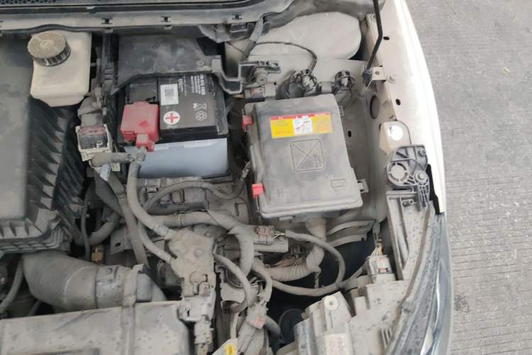 Used Peugeot 408 2014 1.8L Automatic Luxury Edition Engine Bay Left