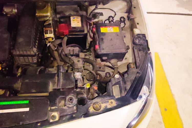 Used Peugeot 408 2014 1.8L Automatic Luxury Edition Engine Bay Left