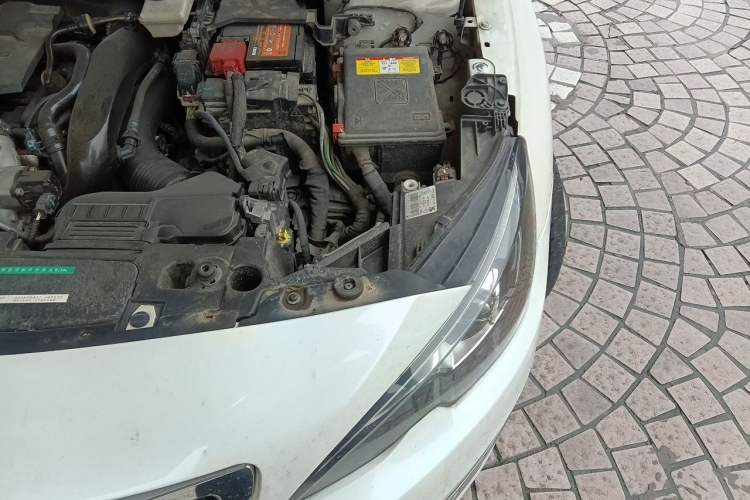 Used Peugeot 408 2014 1.6T Automatic Supreme Edition Engine Bay Left