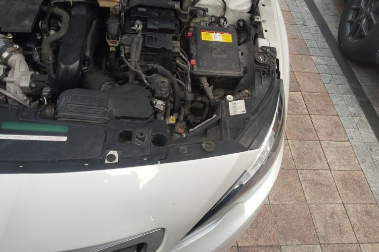 Used Peugeot 408 2014 1.6T Automatic Supreme Edition Engine Bay Left