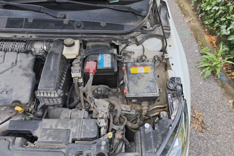 Used Peugeot 408 2014 1.8L Automatic Luxury Edition Engine Bay Left