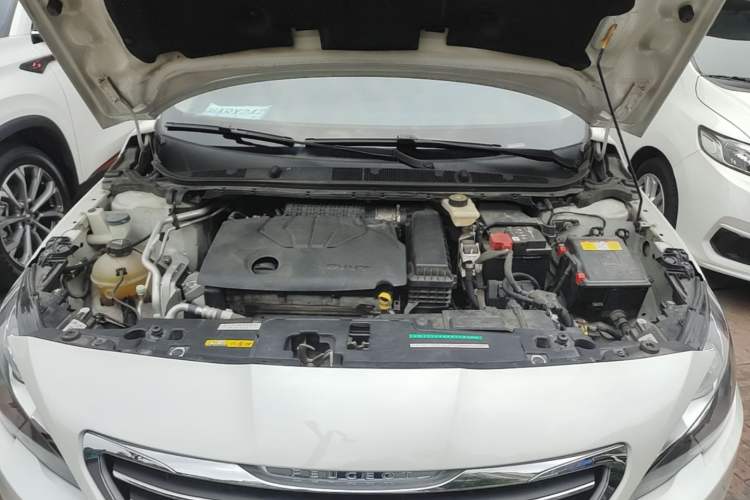 Used Peugeot 408 2014 1.8L Automatic Luxury Edition Engine Bay