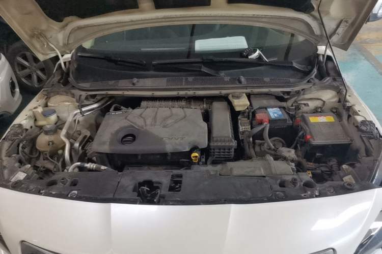Used Peugeot 408 2014 1.8L Automatic Luxury Edition Engine Bay