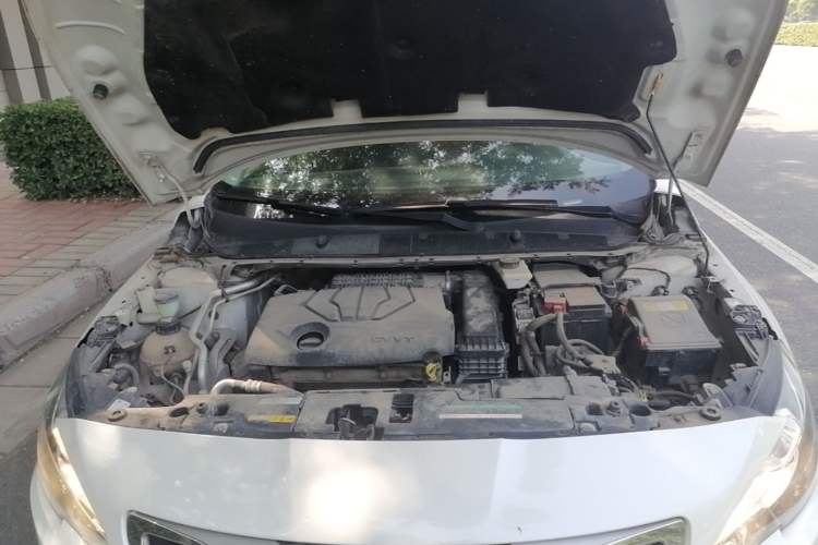Used Peugeot 408 2014 1.8L Automatic Luxury Edition Engine Bay