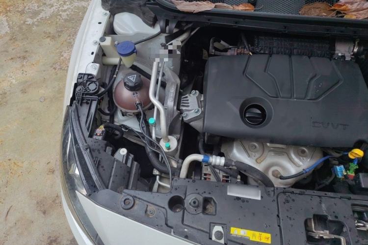 Used Peugeot 408 2014 1.8L Automatic Luxury Edition Engine Bay Right