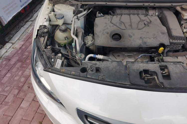 Used Peugeot 408 2014 1.8L Automatic Luxury Edition Engine Bay Right
