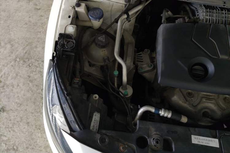 Used Peugeot 408 2014 1.8L Automatic Luxury Edition Engine Bay Right