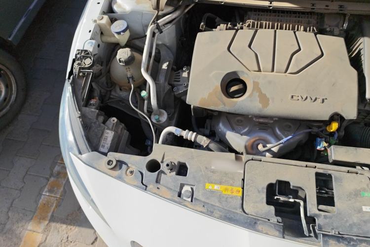 Used Peugeot 408 2014 1.8L Automatic Luxury Edition Engine Bay Right