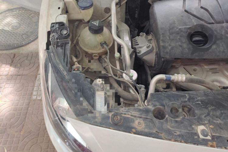 Used Peugeot 408 2014 1.8L Automatic Luxury Edition Engine Bay Right