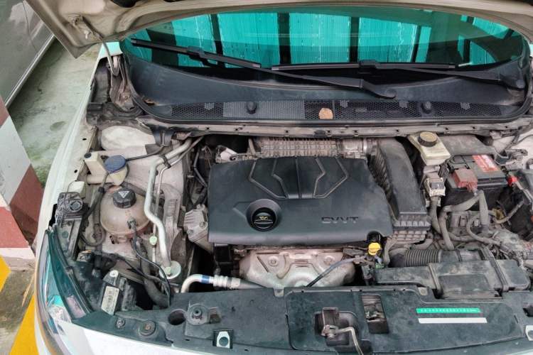 Used Peugeot 408 2014 1.8L Automatic Luxury Edition Engine Bay Right