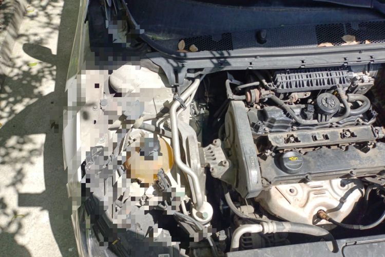 Used Peugeot 408 2014 1.8L Automatic Luxury Edition Engine Bay Right