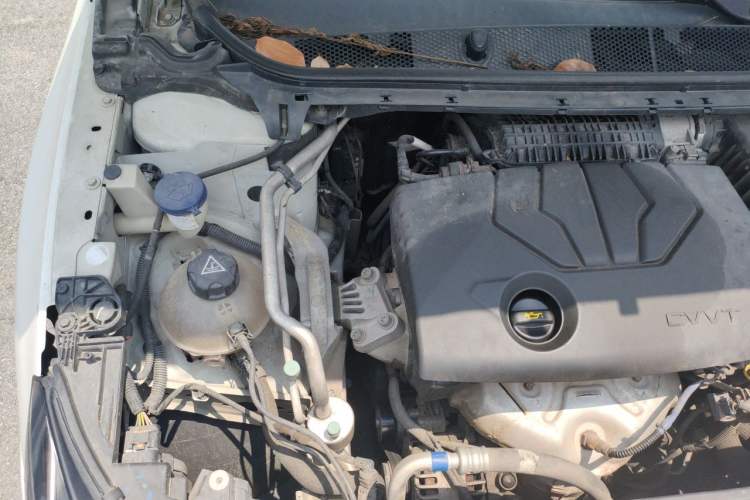 Used Peugeot 408 2014 1.8L Manual Leading Edition Engine Bay Right