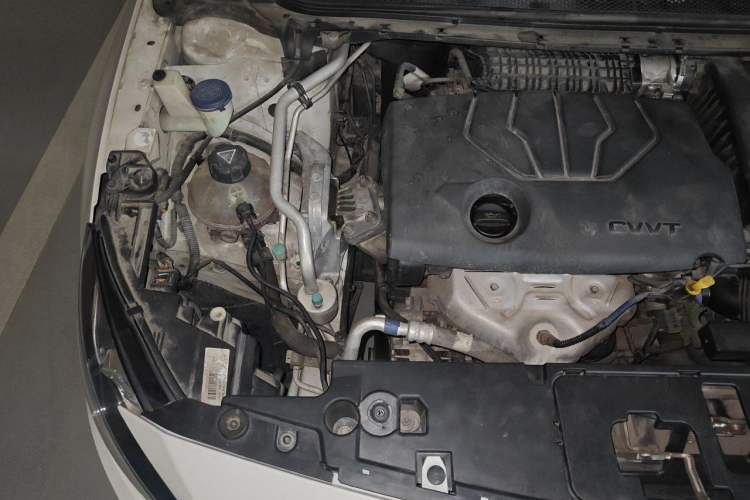 Used Peugeot 408 2014 1.8L Automatic Luxury Edition Engine Bay Right