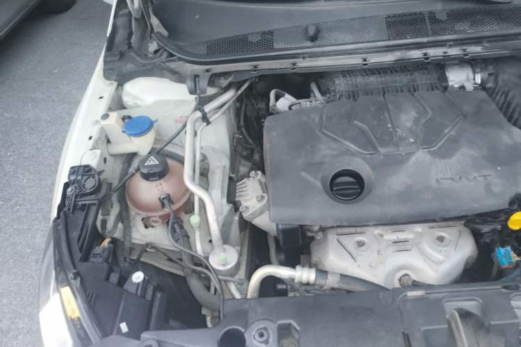 Used Peugeot 408 2014 1.8L Automatic Luxury Edition Engine Bay Right