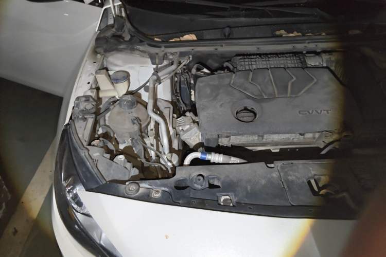 Used Peugeot 408 2014 1.8L Automatic Luxury Edition Engine Bay Right